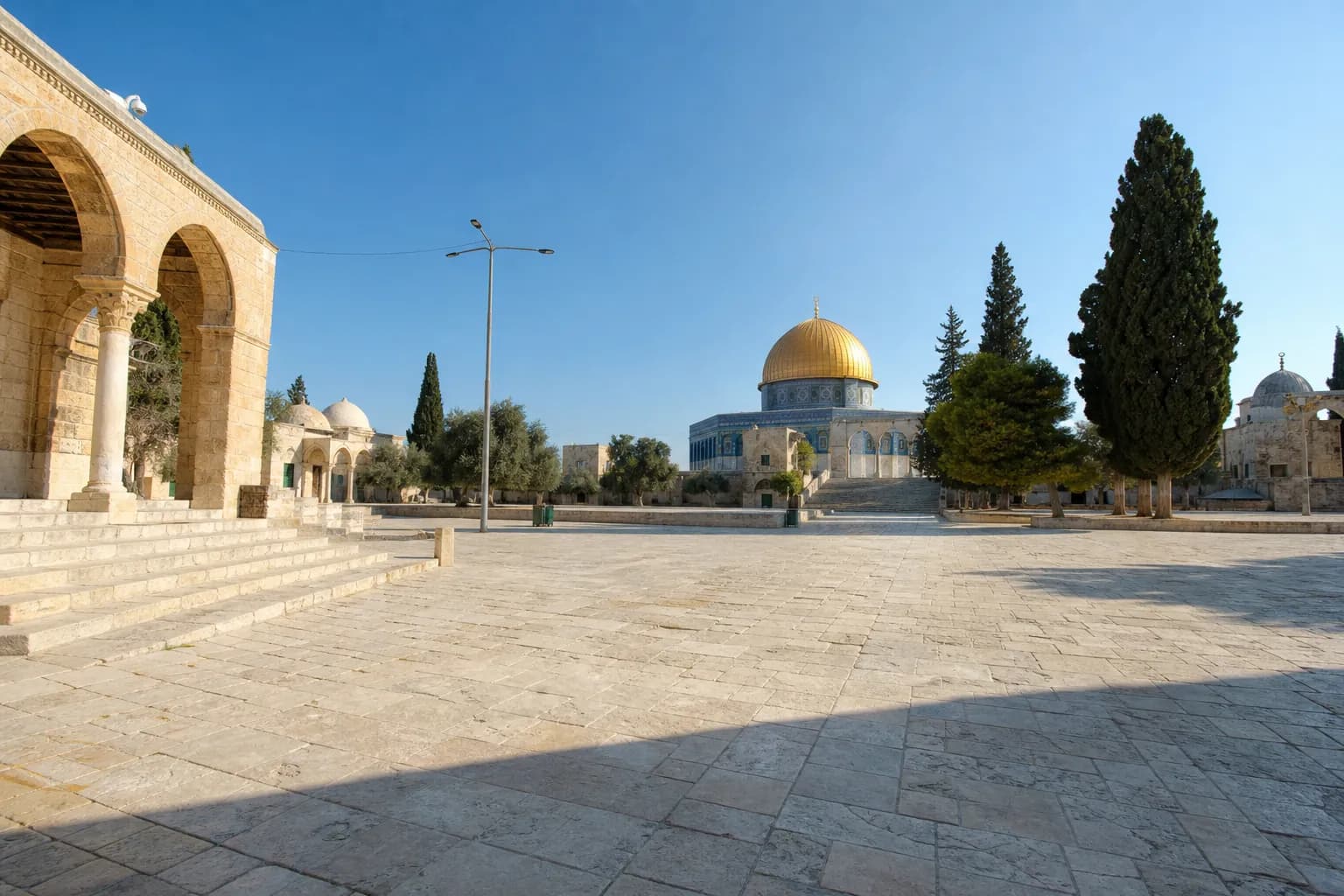 قراءة أولية لأحياء البلدة القديمة
